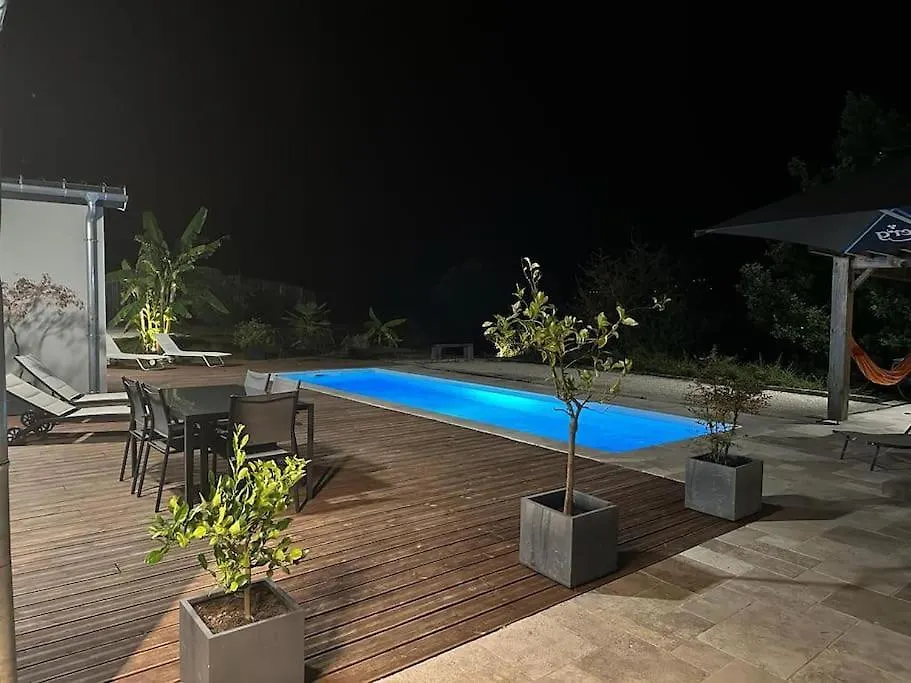 Villa Kevin Piscine, Pool House Et Petanque 6 A 8 Personnes Villefranche-de-Rouergue